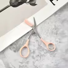 Eyebrow Trimming Scissors With Built-In Comb